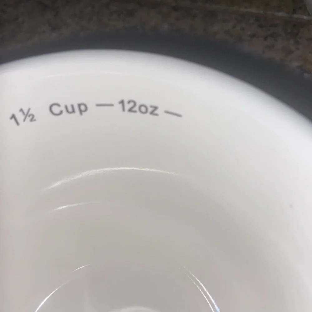 Creative Co-Op ceramic measuring cups. 1 1/2 cup, 1 cup, 1/2cup, and 1/4 cup